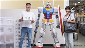 即日起至特力屋內湖店、中和店將巡迴展出巨型鋼彈，供互動拍照打卡。（圖／品牌業者提供）