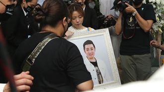 艾成離開前傳訊關心　她淚：太晚看到