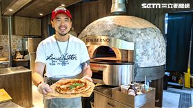 路易莎咖啡董事長黃銘賢跨界進軍蔬食餐飲，投資SUN BERNO光焙若蔬食集團，明年打算進軍美國市場。（圖／記者戴玉翔攝影）