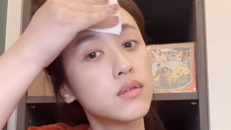 吳姍儒自拍卸妝影片　網驚呼變成這樣