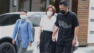 于美人致哀余苑綺　曝余祥銓驚人轉變