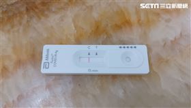 快篩(記者 陳弋 攝影)