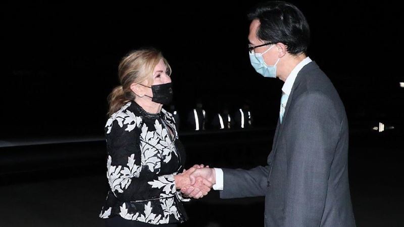 美議員抵台秒發文：不會接受北京霸凌