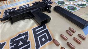 高雄,M10制式衝鋒槍,木工,毒品