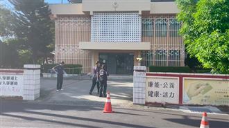 台南又襲警！雙刀男闖派出所追砍警