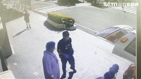 台南,學甲,雙刀,砍人,警察,開槍