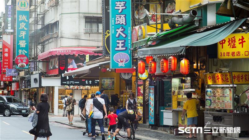 日台交流協會發布「扒手橫行」公告,其中點名北市永康街。(圖/資料照)