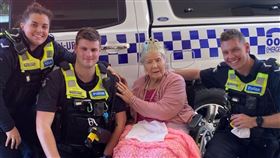 百歲女人瑞逮捕（圖／翻攝自Victoria Police臉書）
https://www.facebook.com/victoriapolice/posts/437777371708664