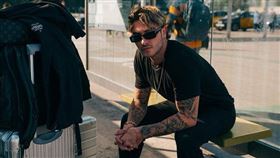 2020年Danny Avila曾在S2O舞台上揮舞國旗成熱議話題。（圖／翻攝自Danny Avila IG）