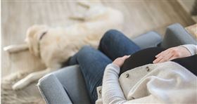 ▲網友表示，她因為生不出孩子被迫要離婚。(示意圖／pixabay）