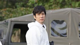 《新．超人力霸王》西島秀俊在《新．超人力霸王》飾演「禍特對」班長。（圖／野獸國提供）