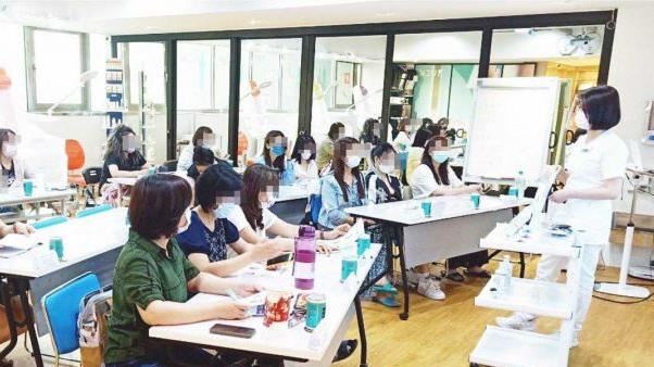 知名美甲公司遭爆逼員工簽百萬本票！