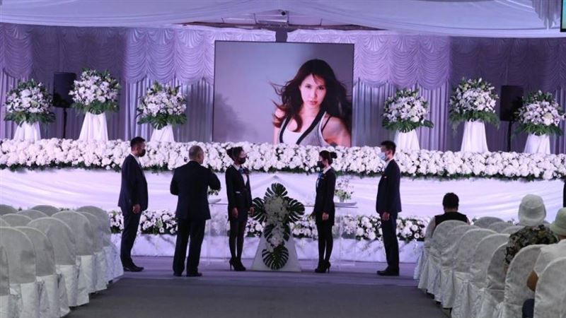 余天不送余苑綺火化　告別式同步直播