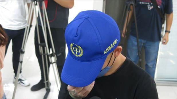 豬仔回國藏1亮點！網疑：露出馬腳？