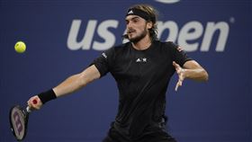 ▲西西帕斯（Stefanos Tsitsipas）爆冷止步美網首輪。（圖／美聯社／達志影像）