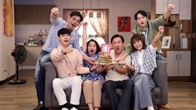 大元,林艾璇,連晨翔,楊子儀,檢場,謝瓊煖,門當互懟愛上你。（記者邱榮吉攝影