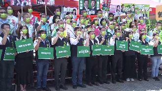 林佳龍登記參選　轟侯友宜社宅跳票