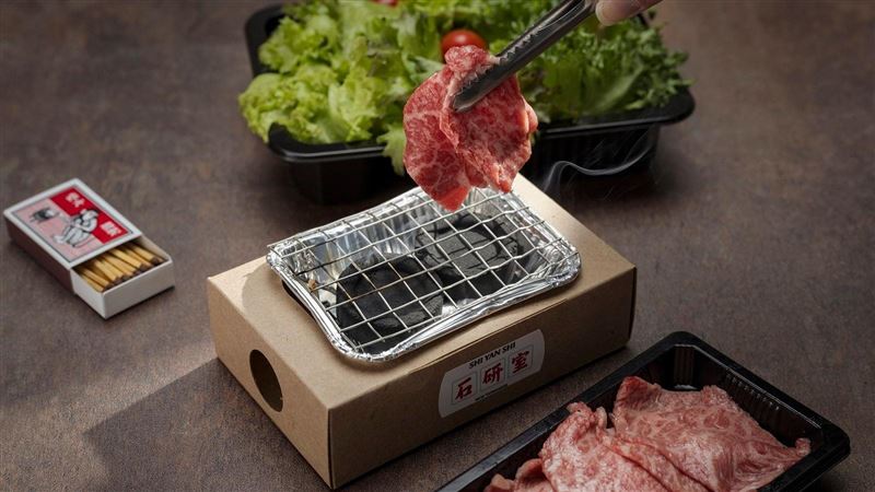 莎椒特派員／開吃！迷你烤爐燒肉便當