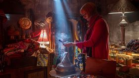 《三千年的渴望》蒂妲史雲頓。（圖／車庫娛樂提供）