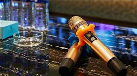 原PO抱怨女友一周唱3次KTV，卻管他換輪胎。（示意圖／pixabay）