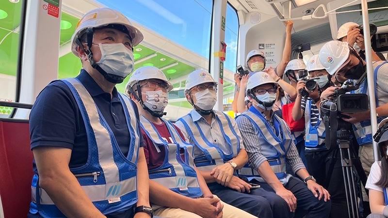 安坑輕軌啟動系統測試　預計年底通車