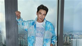 謝佳見三立新聞網專訪。（記者邱榮吉/攝影）