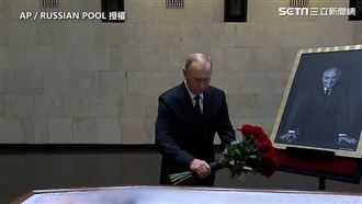 不去喪禮！普丁先至戈巴契夫靈柩獻花