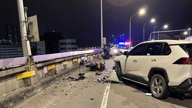 環東逆向撞飛孝子墜橋亡！判決出爐