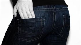 ▲女人輕拍屁股有益健康！（示意圖／翻攝自pixabay）