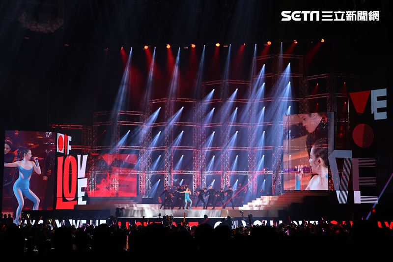 徐若瑄「VIVILAND」演唱會。（記者邱榮吉/攝影）