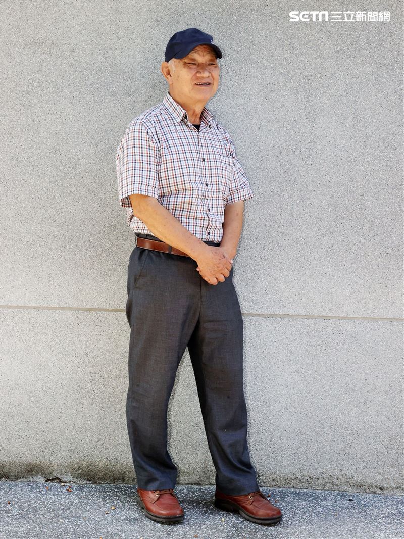 紀錄片「他還年輕」吳晟專訪。（記者邱榮吉/攝影）