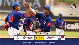 中華隊在延長賽擊敗巴拿馬。（圖／翻攝自WBSC推特）