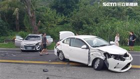 台東郭男行經在台11線過彎時撞上對向來車。（圖／翻攝畫面）