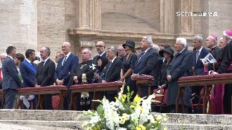 陳建仁出訪教廷　坐第一排特使專區