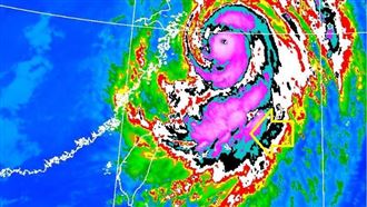 軒嵐諾超長尾巴照曝　南部差點芭比Q