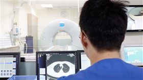 肺部低劑量電腦斷層掃描