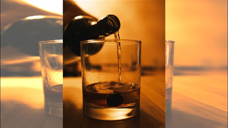 失眠可能與「酒精相關肝病」有關