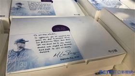 羅力自掏腰包招待記者超豐富便當。（圖／記者蔡厚瑄攝影）