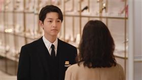 《小女子》金高銀、宋仲基。（圖／netflix提供）