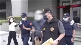 ▲蔡姓男子在台北市松山區騎乘UBike假裝問路，尾隨OL到民生社區後趁機性侵。落網時供稱實在控制不了自己才會犯案。（圖／翻攝畫面）