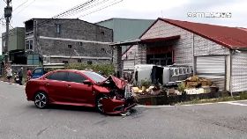 a車撞衝民.宅2400