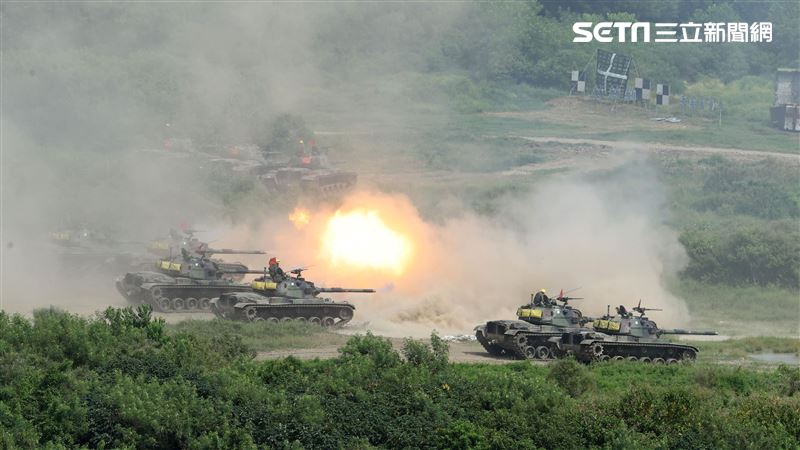 國軍屏東保力山實彈操演　展捍衛決心