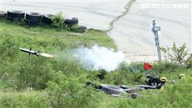 裝甲564旅三軍聯合作戰日攻測考實施標槍飛彈射擊。（記者邱榮吉/攝影）