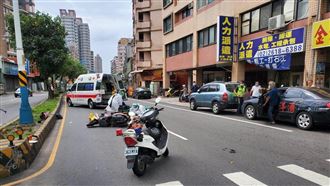 女騎士神風式迴轉！　遭撞粉碎性骨折