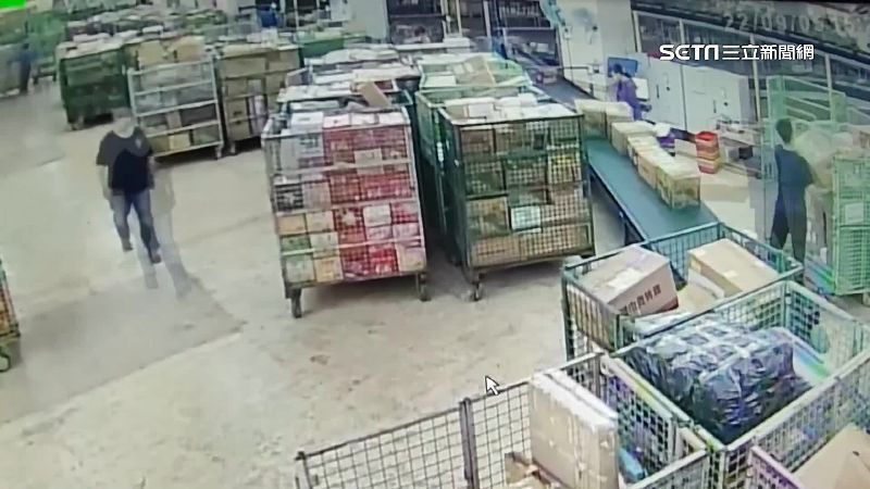 中秋包裹爆量！輸送帶現「包裹海」