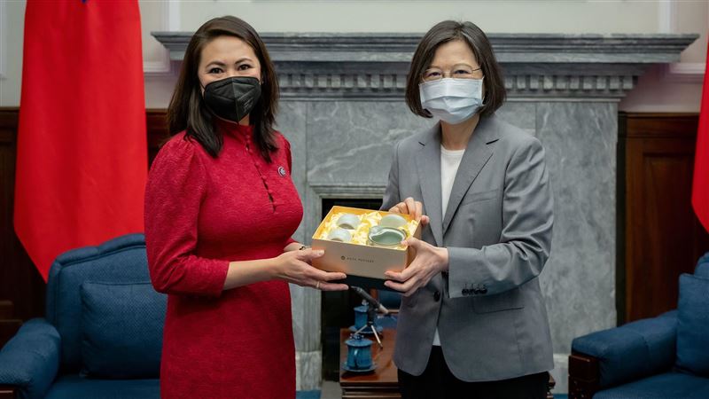 太想吃了！美眾議員向蔡英文曝這心願