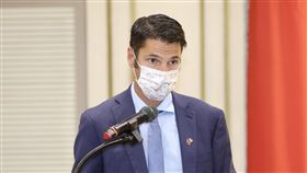 貝勒發：支持台灣自由民主人權共同價值法國參議院歐洲事務委員會副主席貝勒發（Cyril Pellevat）率法國參議員訪問團抵台，8日參訪立法院；貝勒發致詞時說，支持台灣自由民主人權共同價值，台灣是美麗國家。中央社記者張皓安攝  111年9月8日