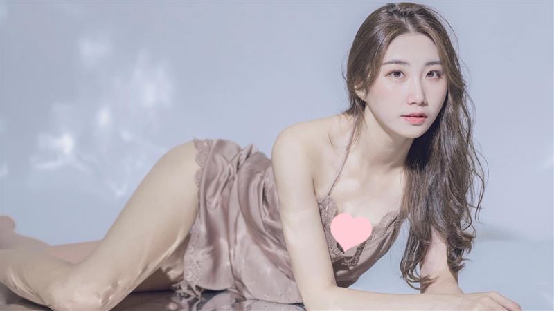 孫生女友偷撩睡衣　性感照電暈3萬人