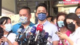 蔣萬安北投市場掃街拜會