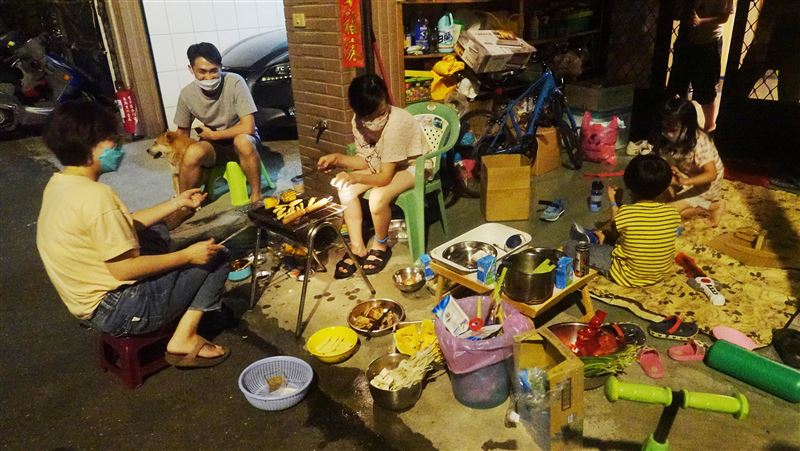 中秋烤肉忌高鹽　醫：連白吐司都不行